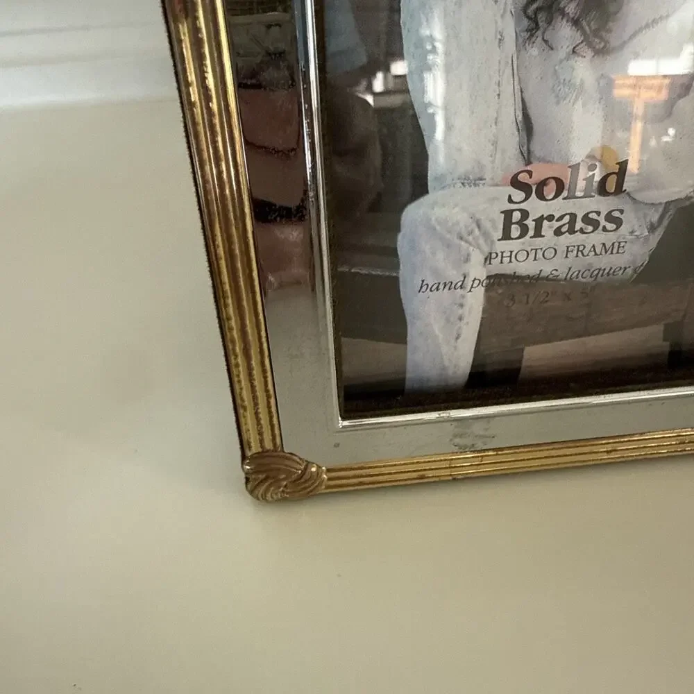 Beautiful Vintage hand polished Solid Brass Photo Frame 3.5 X 5 photo